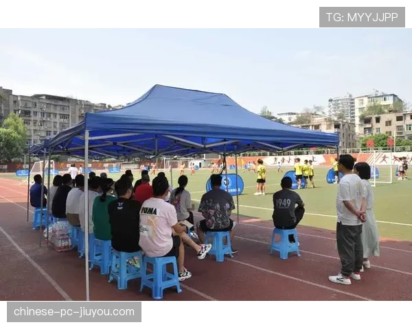 欧足联基金会与俱乐部合作,推动“足球进校园”计划覆盖更多地区 欧足联基金会与俱乐部合作,推动“足球进校园”计划覆盖更多地区